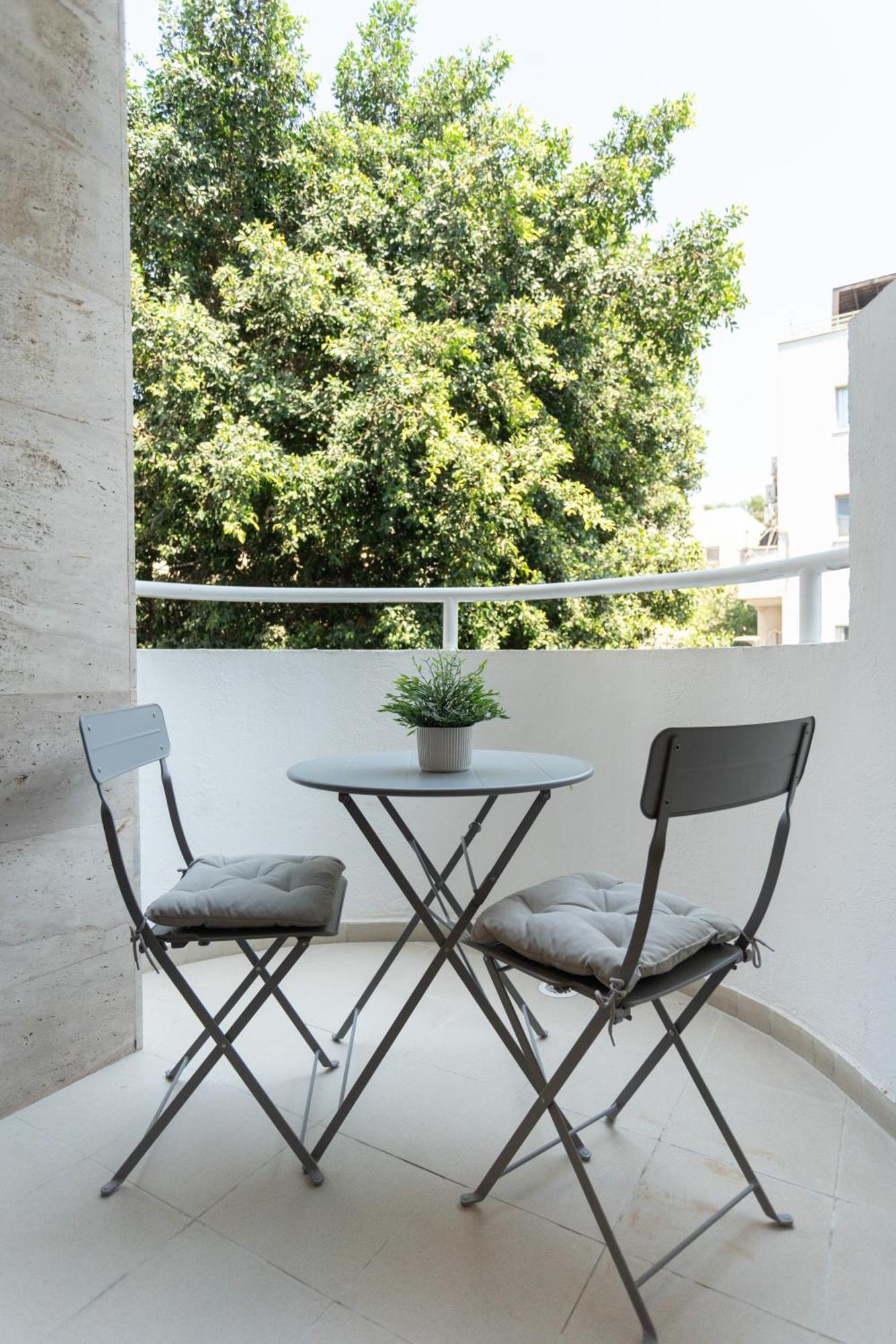 Apartment Eliezer Ben Yehuda With Shelter